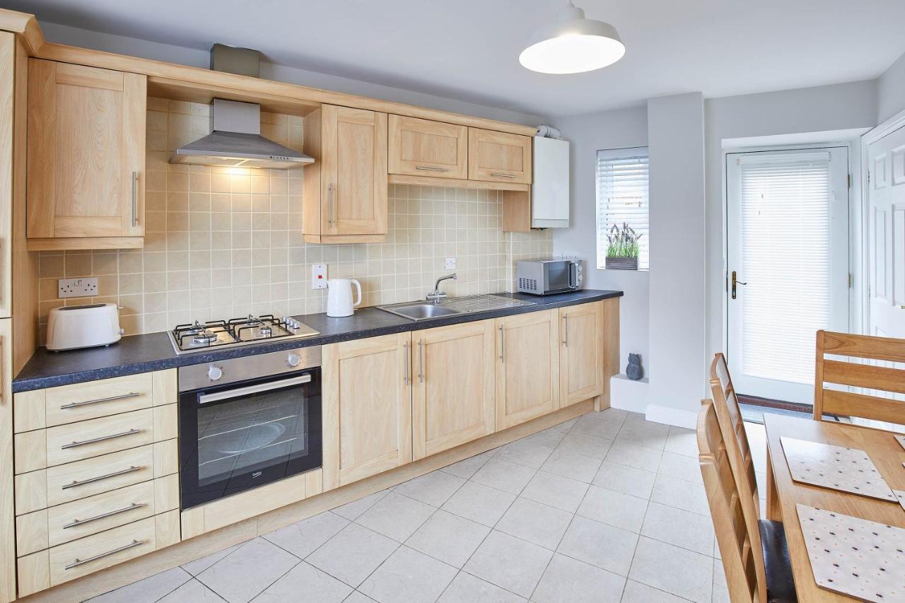 Host & Stay - Aynsley Mews 콘세트 외부 사진
