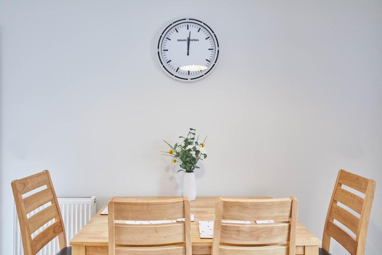 Host & Stay - Aynsley Mews 콘세트 외부 사진
